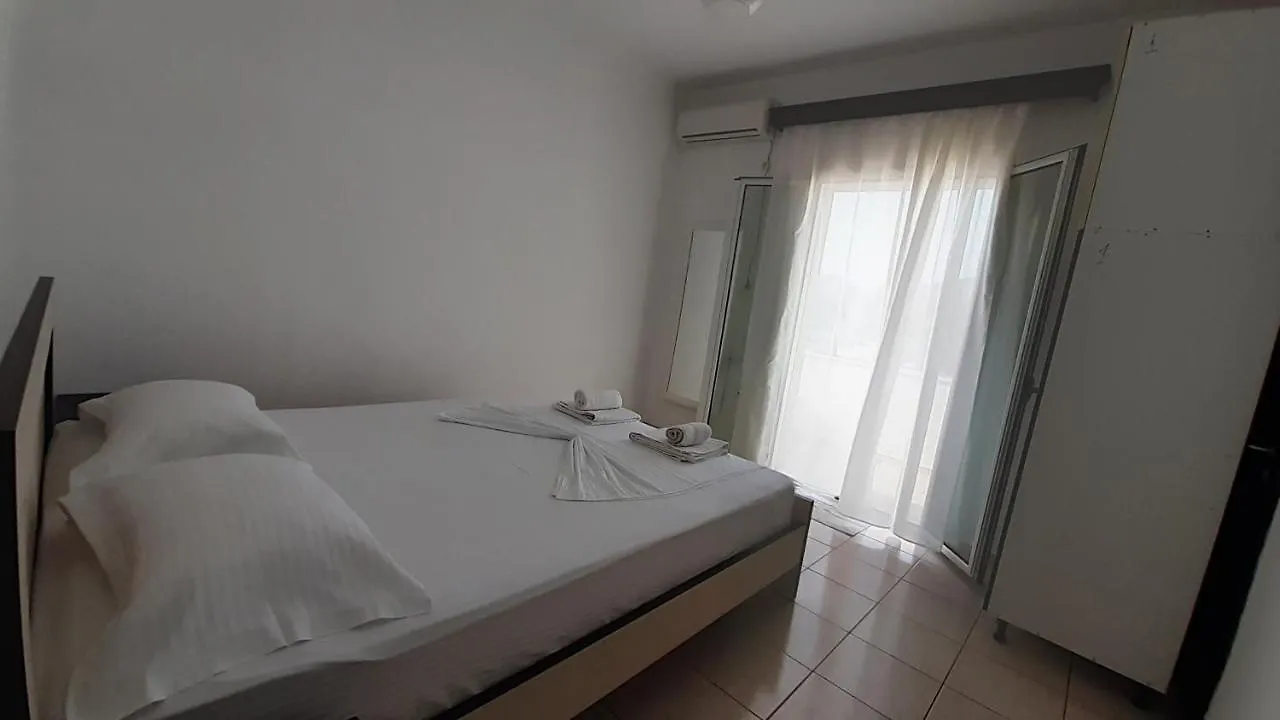 Villa Zotaj 사밀 아파트